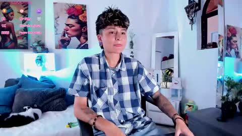 Snapshot of zuryramirez_ chatting on 14, 12, 2025 Zury Ramirez online show from 14, 12, 2025