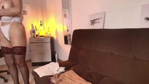 Snapshot of zuzana21 chatting on 18, 3, 2026 Zuzana21 online show from 18, 3, 2026