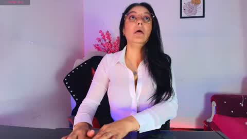 Snapshot of zuzana21 chatting on 30, 6, 2026 Zuzana21 online show from 30, 6, 2026