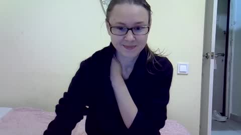 Snapshot of zyuhre chatting on 9, 12, 2024 Zyuhre online show from 9, 12, 2024
