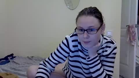 Snapshot of zyuhre chatting on 29, 9, 2025 Zyuhre online show from 29, 9, 2025