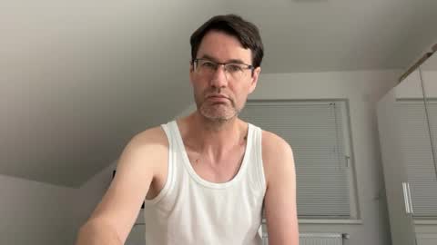 zzz123_cam online show from 5, 4, 2026