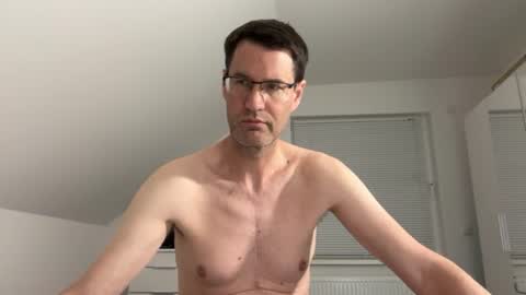 Snapshot of zzz123_cam chatting on 13, 6, 2026 zzz123_cam online show from 13, 6, 2026