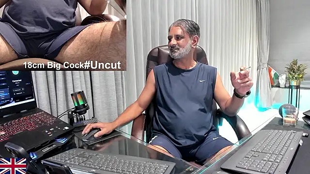 OnlineBossUK online show from 1, 2, 2026