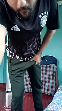 Snapshot of veeru__6969 chatting on 28, 10, 2025 veeru  6969 online show from 28, 10, 2025