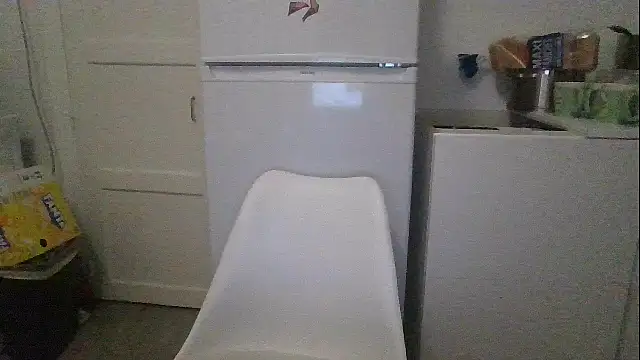 Snapshot of Squirtlady38 chatting on 1, 11, 2025 Squirtlady38 online show from 1, 11, 2025