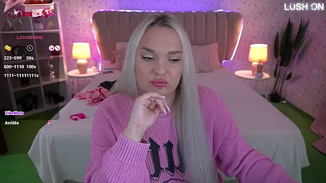 MissyMartinez online show from 24, 11, 2025