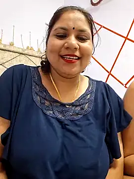 MOM-SUN-COUPLE online show from 24, 2, 2025