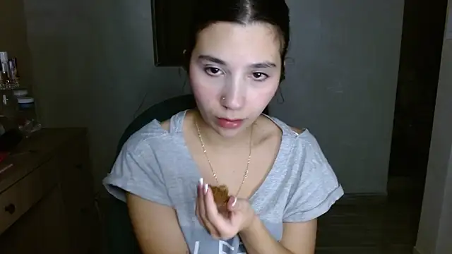 Snapshot of mia__lopez_ chatting on 1, 7, 2026 mia lopez online show from 1, 7, 2026