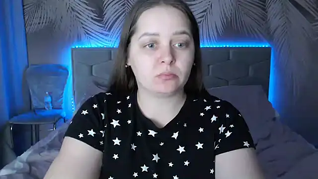 uliastar online show from 3, 2, 2025