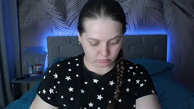 uliastar online show from 12, 3, 2025