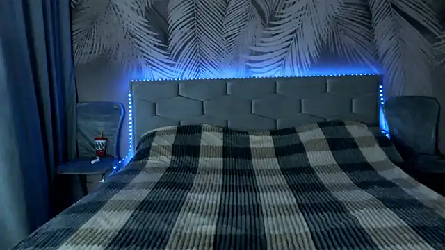 uliastar online show from 19, 9, 2025