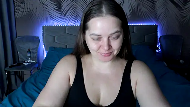 uliastar online show from 24, 11, 2025