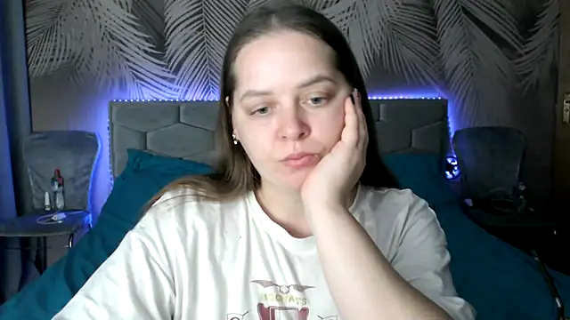 uliastar online show from 28, 11, 2025