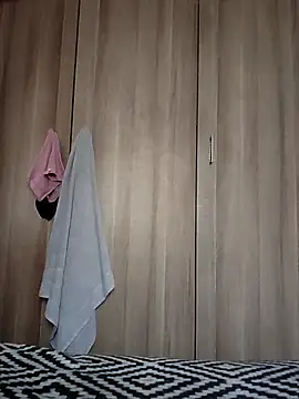 douksm online show from 28, 9, 2025