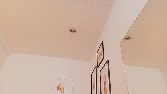 kinkylittlegirll online show from 2, 11, 2025