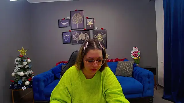 Katewalker  online show from 13, 12, 2024