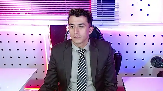 Snapshot of Darko0717 chatting on 30, 10, 2025 Darko0717 online show from 30, 10, 2025