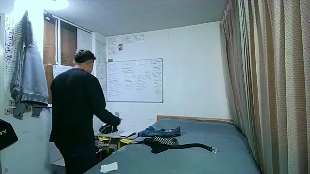 Snapshot of Darko0717 chatting on 16, 11, 2025 Darko0717 online show from 16, 11, 2025