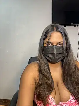 Snapshot of Black_Beauty997 chatting on 14, 11, 2025 Black Beauty997 online show from 14, 11, 2025