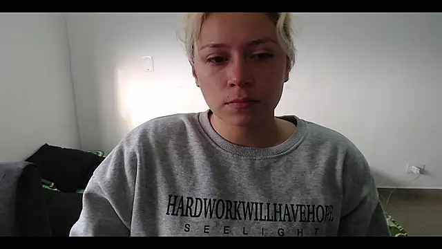 MommyMiaWs online show from 15, 2, 2025