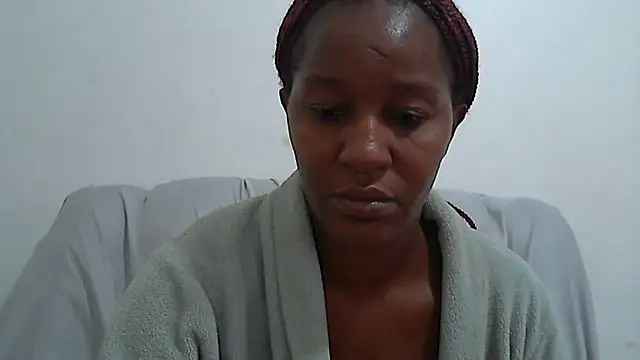 Snapshot of sluttylaura21 chatting on 16, 3, 2025 sluttylaura21 online show from 16, 3, 2025