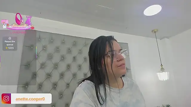 Snapshot of anette_cooper chatting on 17, 10, 2025 anette cooper online show from 17, 10, 2025