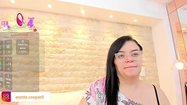 Snapshot of anette_cooper chatting on 3, 12, 2025 anette cooper online show from 3, 12, 2025