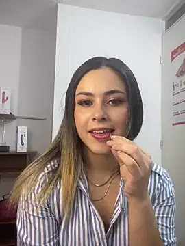 pamelao online show from 13, 2, 2025