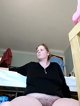 xxSexyBushLinnxx online show from 17, 3, 2025