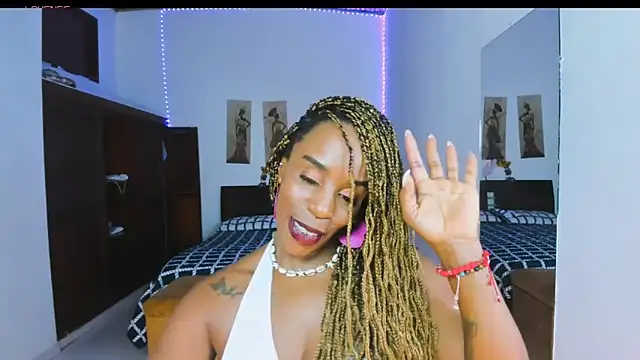 TAYLORR778 online show from 10, 10, 2025