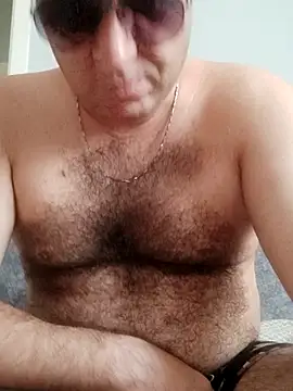 Snapshot of fraud705 chatting on 11, 9, 2025 fraud705 online show from 11, 9, 2025