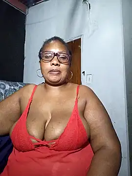 Snapshot of YELLOW_BONE chatting on 23, 1, 2025 YELLOW BONE online show from 23, 1, 2025