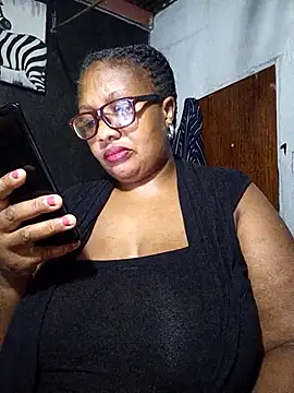 Snapshot of YELLOW_BONE chatting on 16, 3, 2025 YELLOW BONE online show from 16, 3, 2025