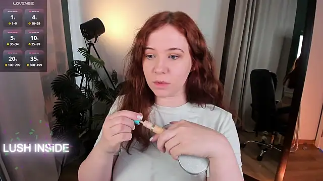 Snapshot of Pretty_Alison chatting on 24, 7, 2026 Pretty Alison online show from 24, 7, 2026