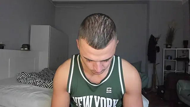 Snapshot of paulblack21 chatting on 22, 11, 2025 paulblack21 online show from 22, 11, 2025