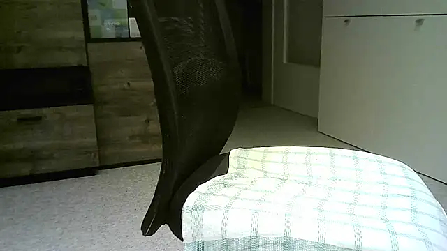 Snapshot of Pretty_Angel_Face chatting on 8, 9, 2025 Pretty Angel Face online show from 8, 9, 2025