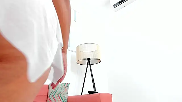 veronica salas online show from 2, 10, 2025