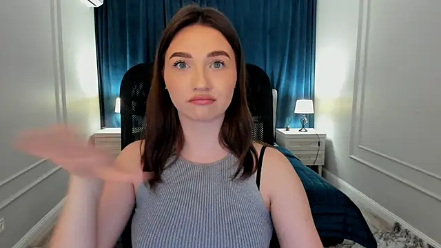 GracefulLook online show from 15, 2, 2025