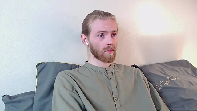 Damien Bi online show from 22, 3, 2025