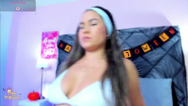 TaylorEvanss online show from 8, 10, 2025