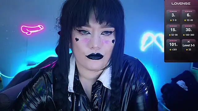 Snapshot of wickedxqueen chatting on 6, 12, 2024 wickedxqueen online show from 6, 12, 2024