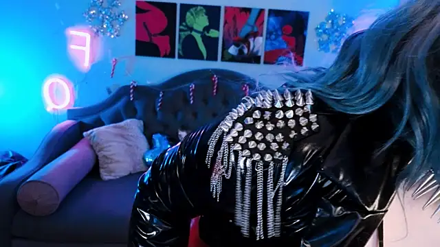 Snapshot of wickedxqueen chatting on 29, 12, 2024 wickedxqueen online show from 29, 12, 2024