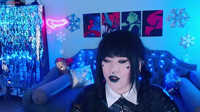 Snapshot of wickedxqueen chatting on 7, 1, 2025 wickedxqueen online show from 7, 1, 2025