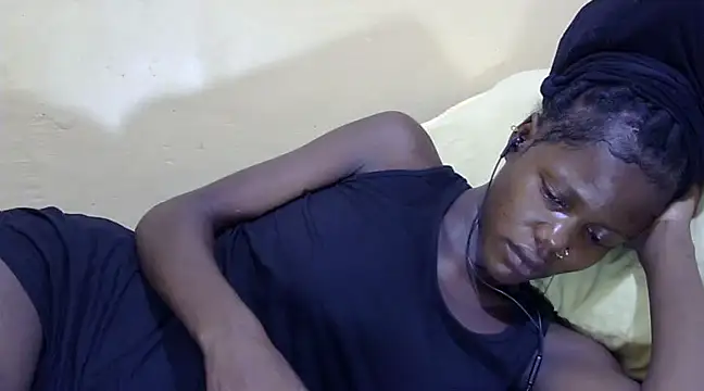 Snapshot of Slender-simple1 chatting on 28, 2, 2025 Slender-simple1 online show from 28, 2, 2025