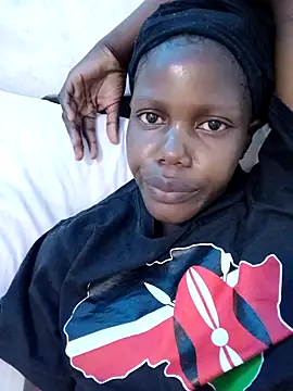 Snapshot of Slender-simple1 chatting on 13, 9, 2025 Slender-simple1 online show from 13, 9, 2025