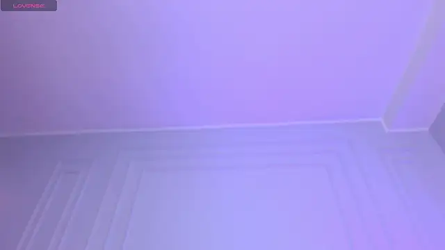 SophieAnn online show from 6, 3, 2025