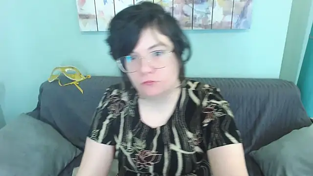 Snapshot of EverlyRays chatting on 5, 3, 2025 EverlyRays online show from 5, 3, 2025