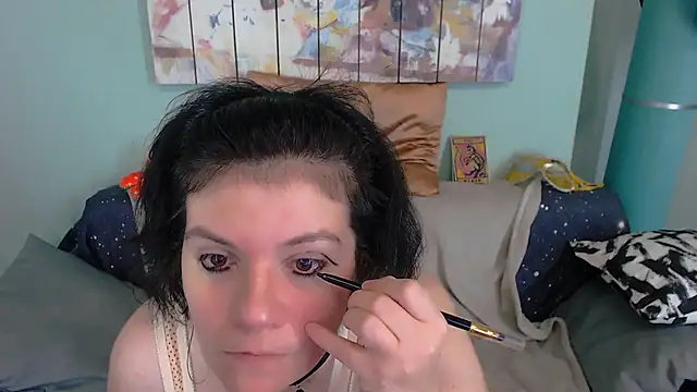 EverlyRays online show from 8, 11, 2025