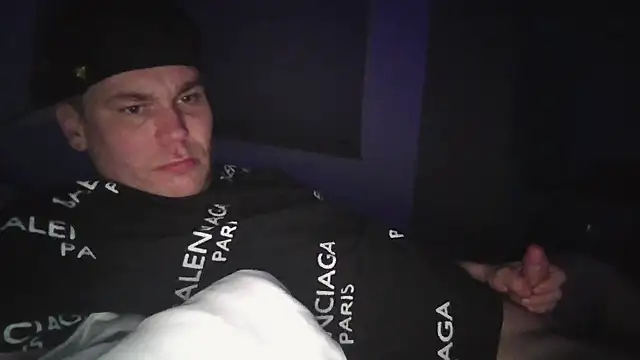 Snapshot of ACABFTP chatting on 16, 11, 2025 ACABFTP online show from 16, 11, 2025